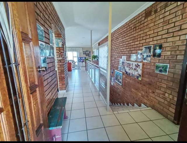 4 BEDROOM HOUSE FOR SALE IN EASTWOOD